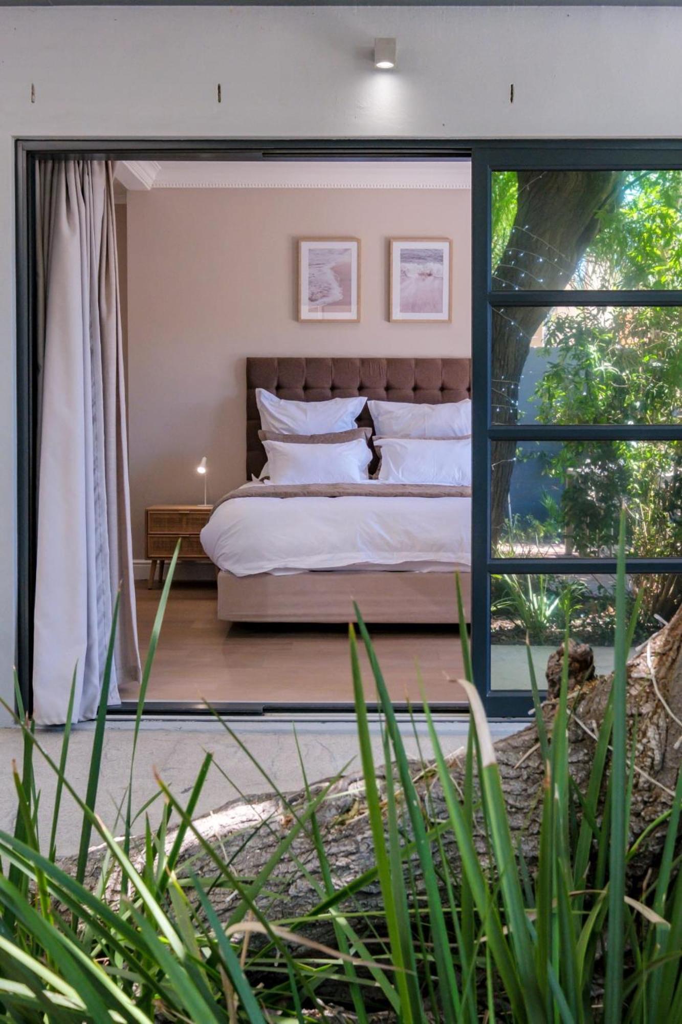 Central Treasure Cape Town Exterior photo